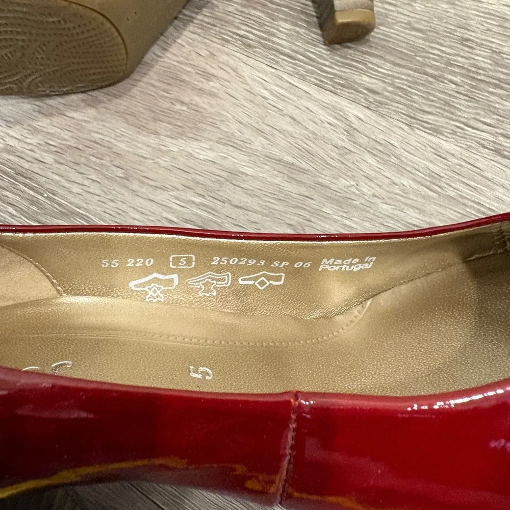 Gabor Red Patent Leather Round Toe Pumps Stacked Heel Mod Retro Pinup Office 7.5